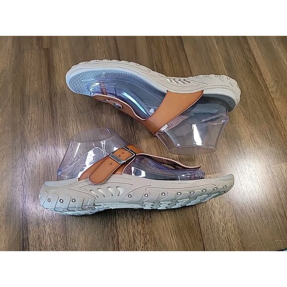 Skechers T-Strap Outdoor Sandals Brown Women’s Size 8 Adjustable GUC - Picture 4 of 9